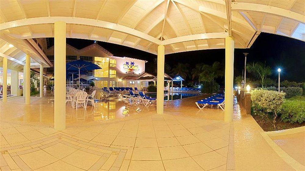 Rooms On The Beach Ocho Rios Exterior photo